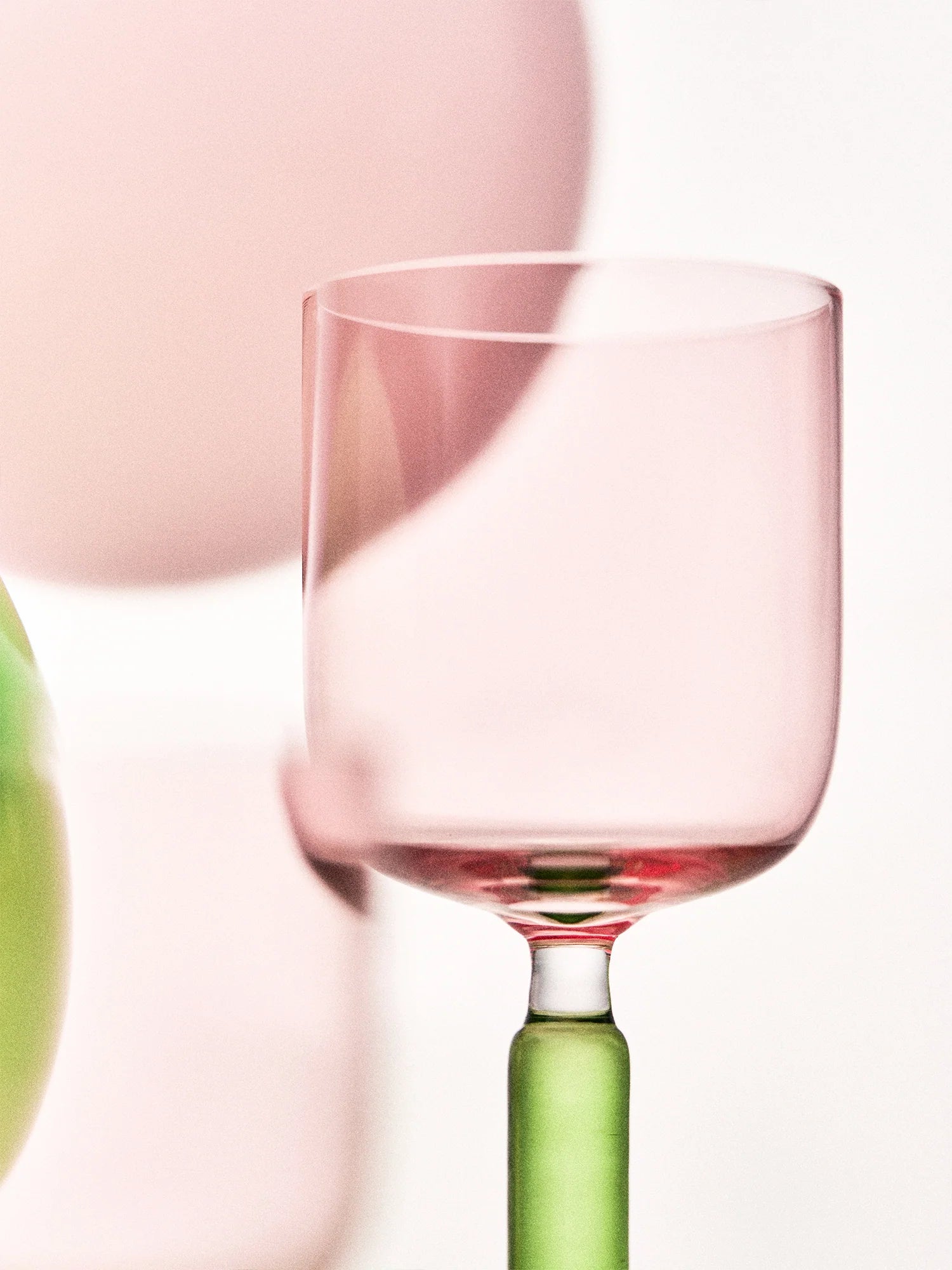 Radiant Peach Wine Glass Tall