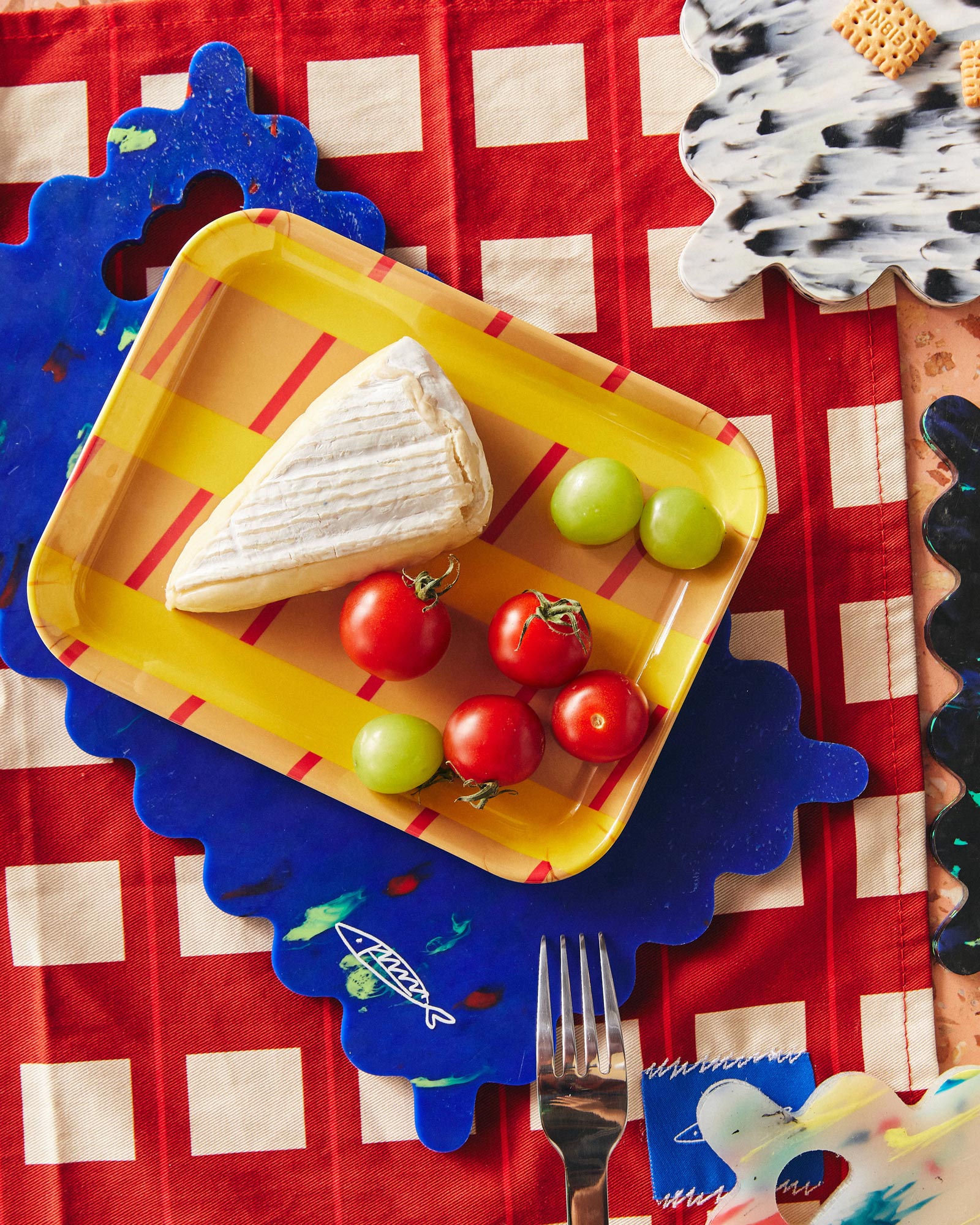 Yellow & Red Stripe Tray 19cm