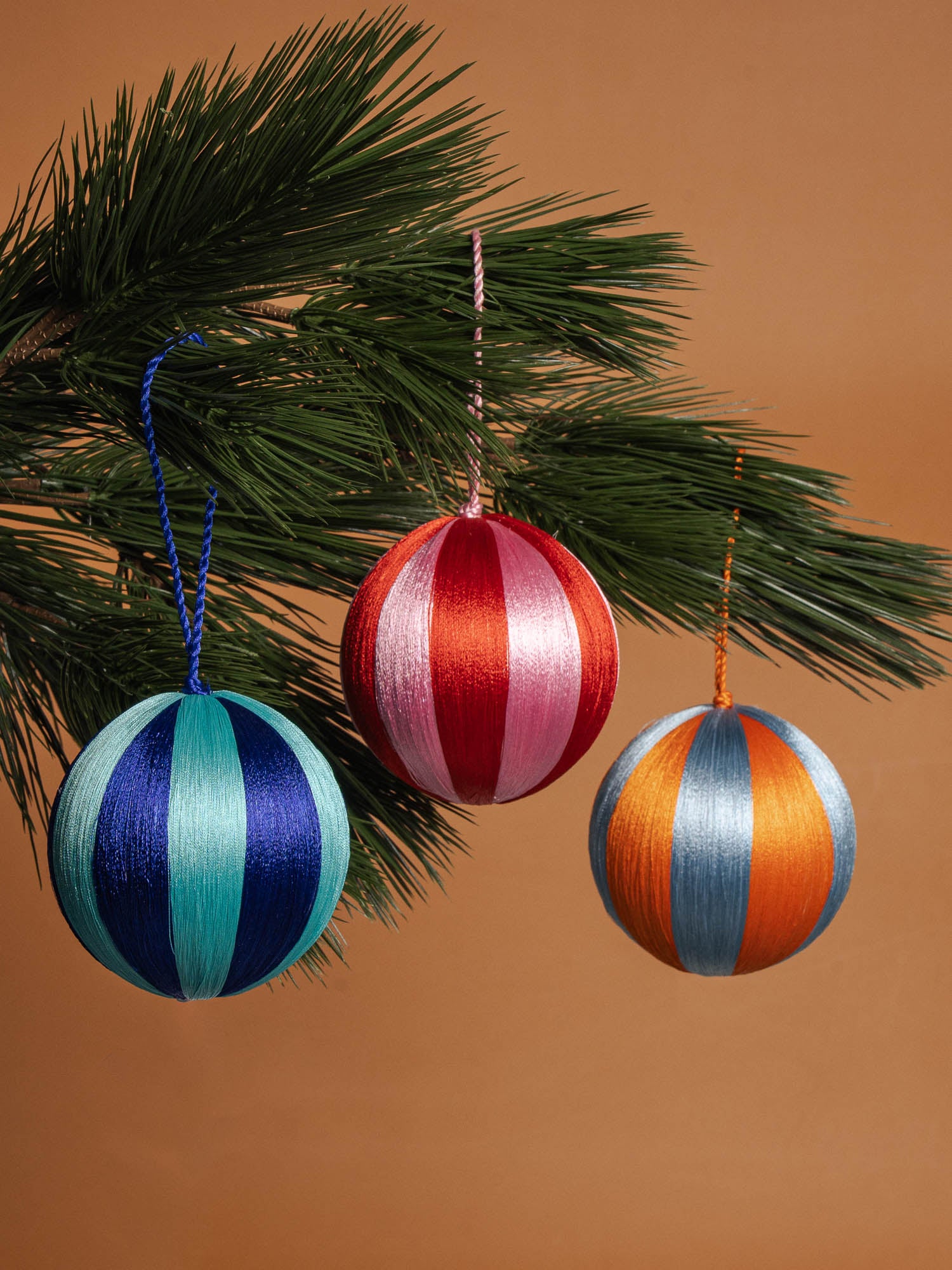 Stripe Baubles L 4" - Blue / Teal