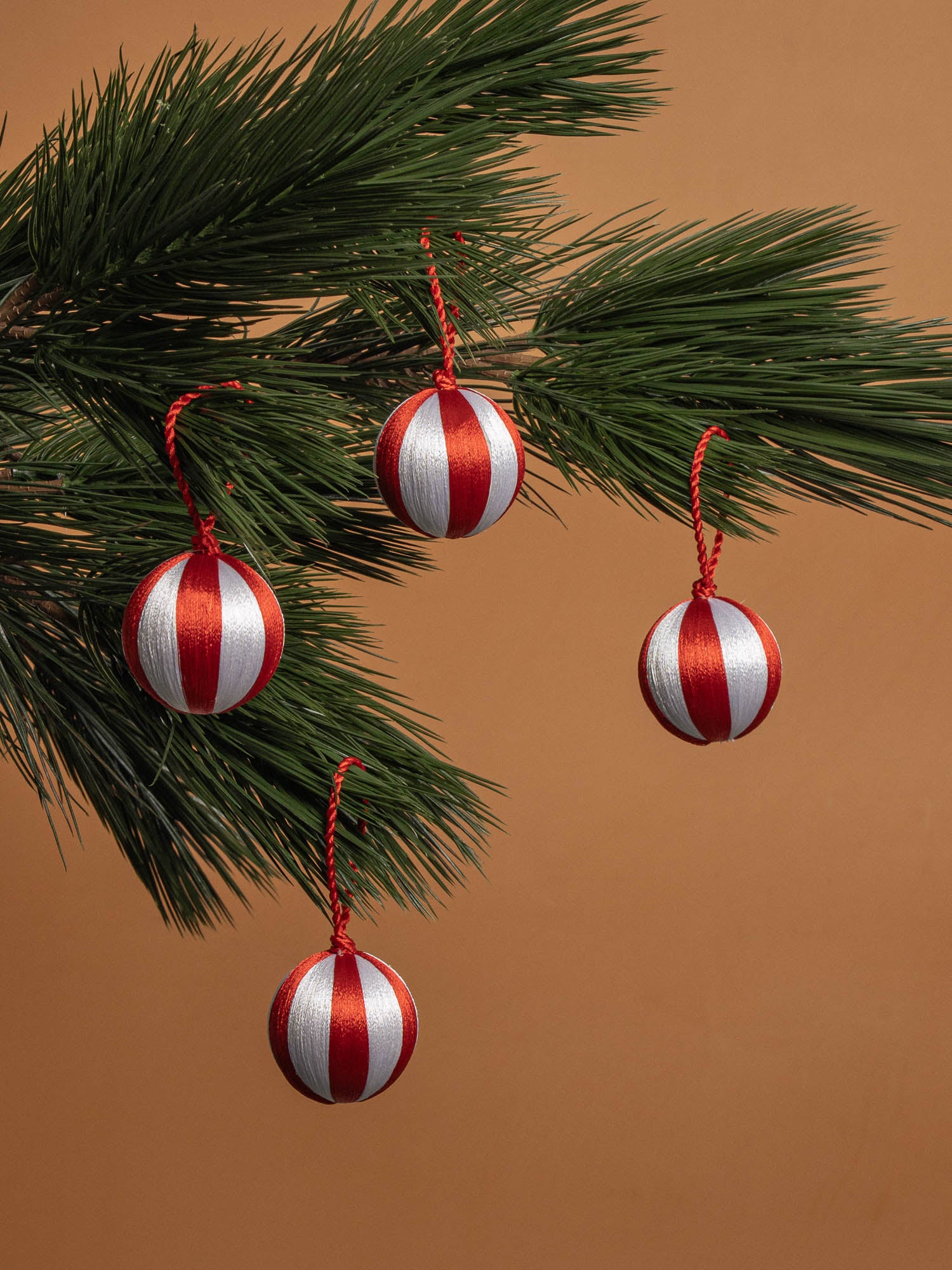 Stripe Bauble S Set/4 - Red / White