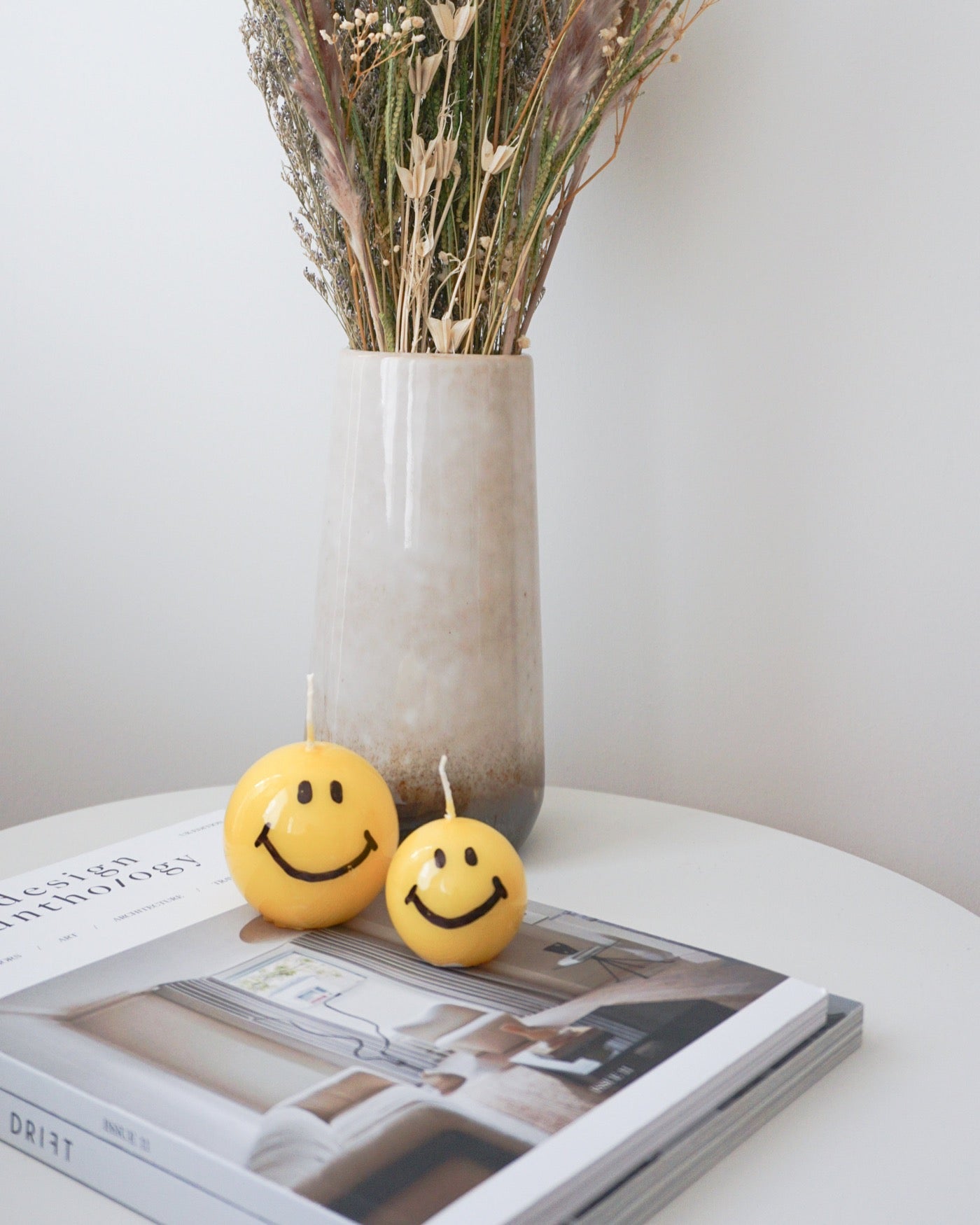 Small smiley candle by yod and co