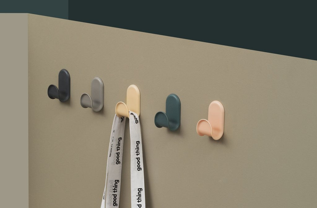 Seed Hooks / Various colours (Set of 3)