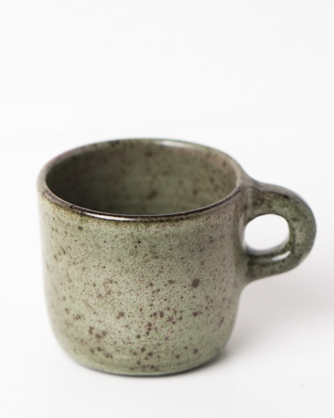 Green ceramic mug by Gaëlle Le Doledec